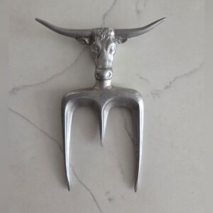 Vintage Cast Aluminum Longhorn Steer Head Meat Carving Fork